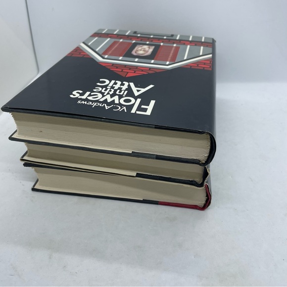 Lot of 3 V.C.Andrews novels. - Picture 14 of 14